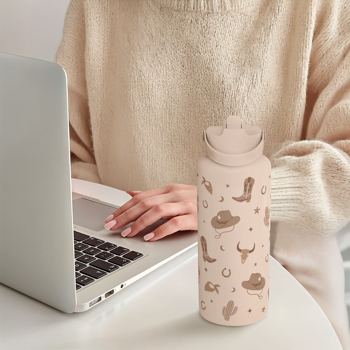 Brown Cowgirl SipChic | Straw Lid Water Bottle 32oz