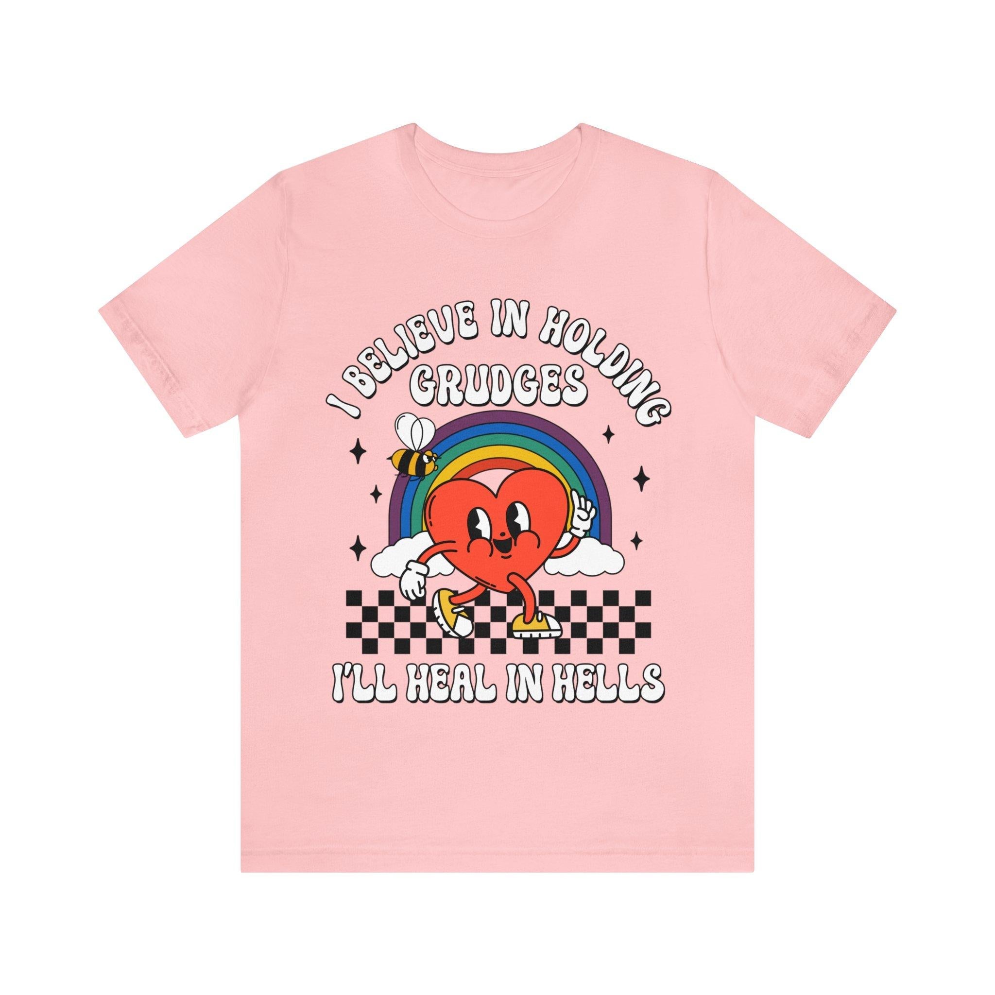 Sandjest Funny T-Shirt I Believe in Holding Grudges Groovy Retro StyleGift for Women Girl Friend